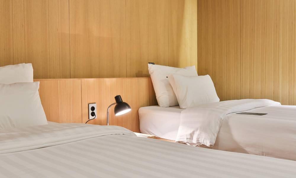 Jongro Makers X Pretty Hotel Seoul Exterior photo